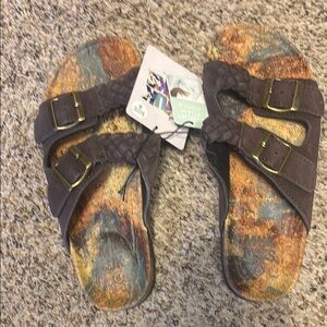 Muk Luks Brown Sandals with Gold Buckles